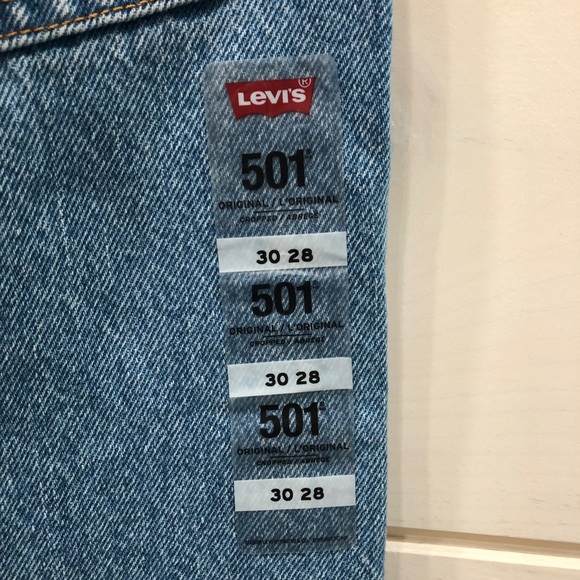 Levis cropped 501s NWT size 30 length 28 - Picture 4 of 5